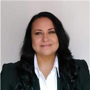 Profesora de apoyo escolar con especialidad en música